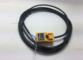 電感式3線NPN常開接近傳感器